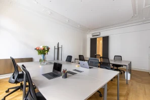 Bureau privé - 75017 - 8 postes - 5000€