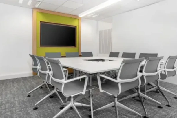 Bureau privé - 59700 - 10 postes - 3627€