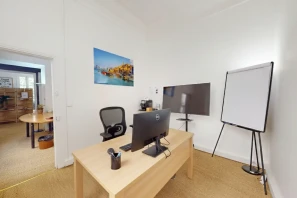 Bureau privé - 75001 - 2 postes - 1900€
