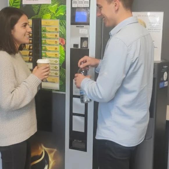 Bureau privé 21 m² 3 postes Coworking Rue de la Découverte Labège 31670 - photo 12