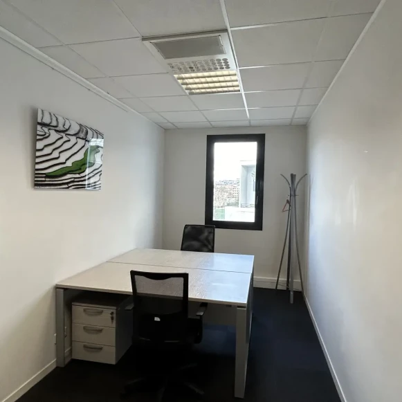 Bureau privé 14 m² 2 postes Coworking Rue André Bollier Lyon 69007 - photo 1