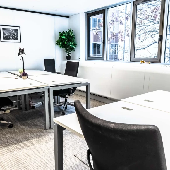 Bureau privé 22 m² 5 postes Location bureau Rue de Rouvray Neuilly-sur-Seine 92200 - photo 1