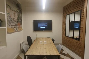 Bureau privé - 75002 - 3 postes - 1320€