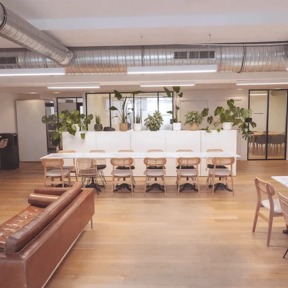 Espace indépendant 130 m² 30 postes Location bureau Rue du Faubourg Montmartre Paris 75009 - photo 8