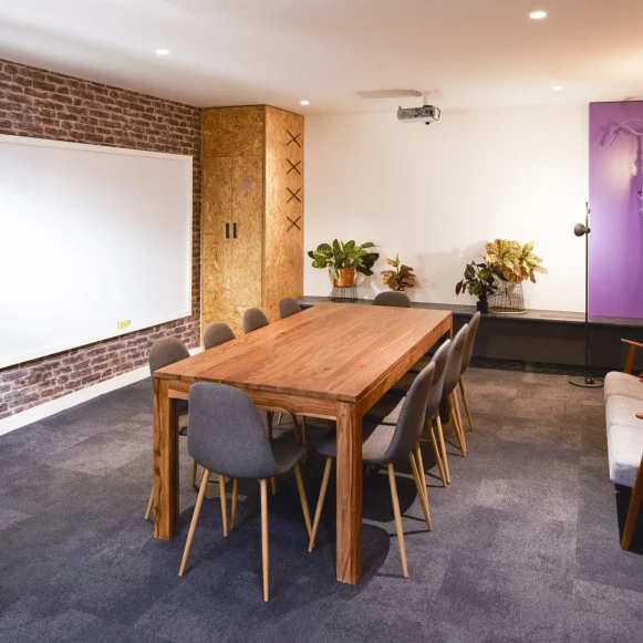 Bureau privé 29 m² 10 postes Coworking Rue de Bercy Paris 75012 - photo 4