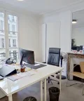 Bureau privé - 75008 - 5 postes - 1900€