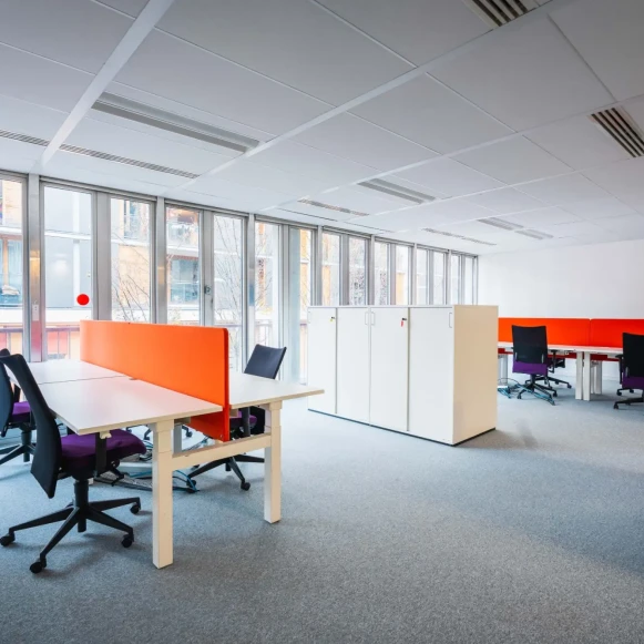 Bureau privé 61 m² 17 postes Coworking Rue Philidor Paris 75020 - photo 7