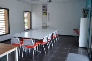 Open Space - 36290 - 4 postes - 60€