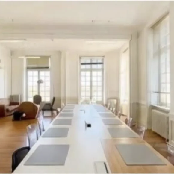 Espace indépendant 425 m² 40 postes Coworking Place de la Bourse Bordeaux 33000 - photo 8