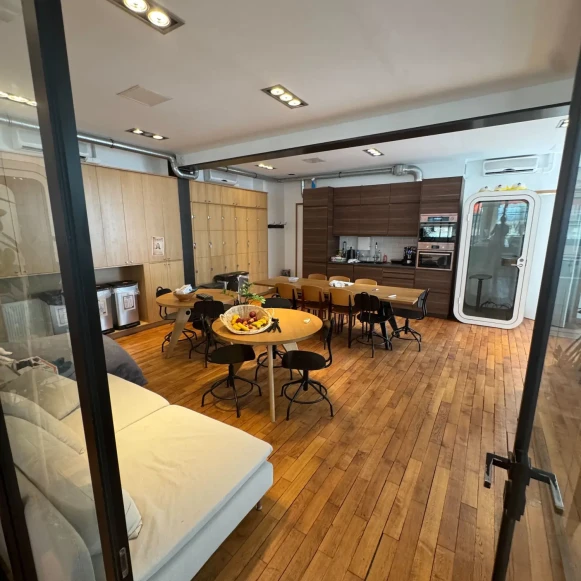 Open Space  10 postes Location bureau Rue des Jeuneurs Paris 75002 - photo 3