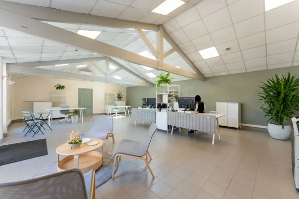 Open Space - 47700 - 1 poste - 200€