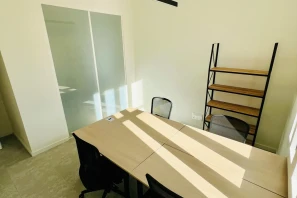 Bureau privé - 33000 - 4 postes - 2000€