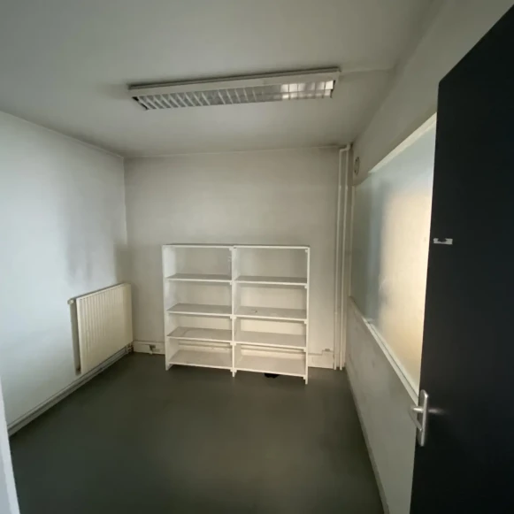 Espace indépendant 66 m² 11 postes Location bureau Rue de la Vanne Montrouge 92120 - photo 6