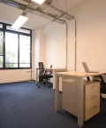 Bureau privé - 75015 - 3 postes - 1350€