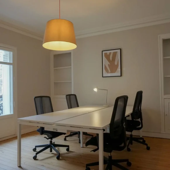 Bureau privé 24 m² 5 postes Coworking Rue Crozilhac Bordeaux 33000 - photo 13