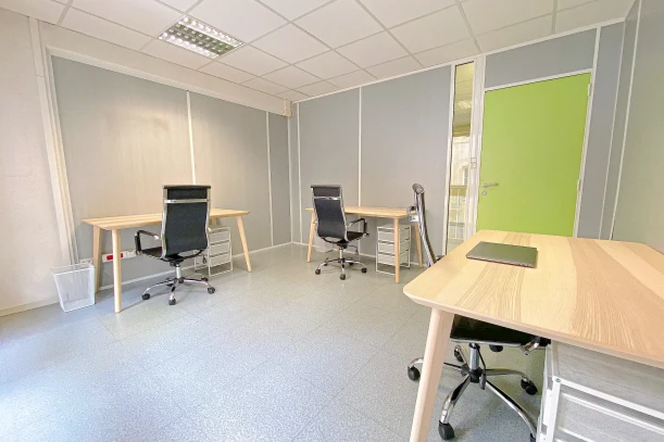 Espace indépendant - 57000 - 3 postes - 632€