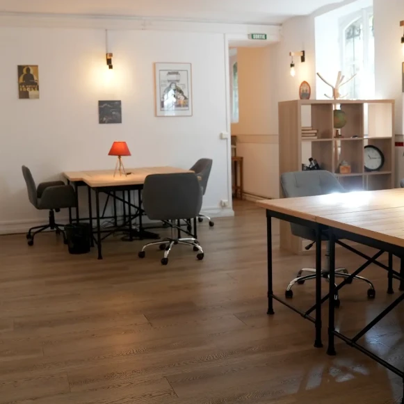Bureau privé 150 m² 14 postes Location bureau Avenue de Clichy Paris 75017 - photo 5