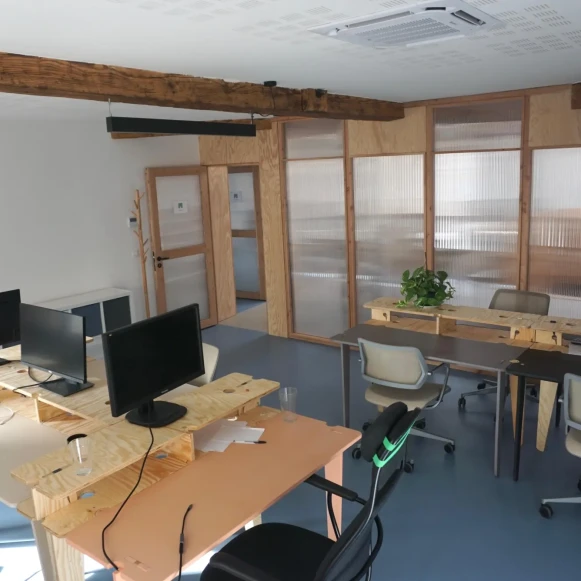 Bureau privé 29 m² 8 postes Location bureau Cours Julien Marseille 13006 - photo 3