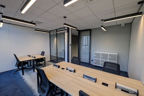 Bureau privé - 44300 - 6 postes - 1470€