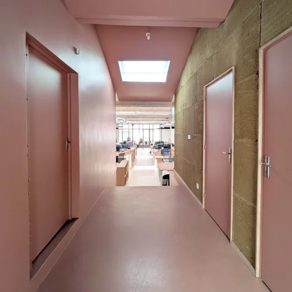 Open Space  7 postes Coworking Rue Emile Beaufils Montreuil 93100 - photo 6