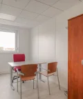 Open Space - 69008 - 3 postes - 220€