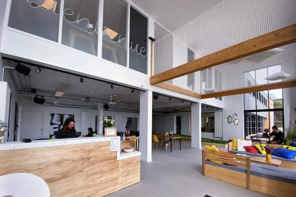 Bureau privé - 56470 - 1 poste - 800€