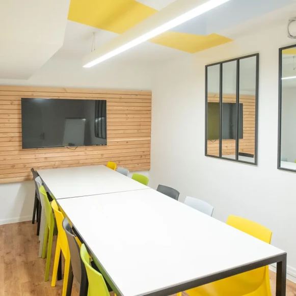 Espace indépendant 150 m² 25 postes Location bureau Rue Greneta Paris 75002 - photo 3