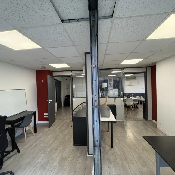 Espace indépendant 200 m² 30 postes Coworking Port Saint-Étienne Toulouse 31000 - photo 5