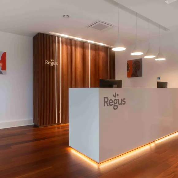 Bureau privé 1 500 m² 77 postes Location bureau Rue Claude Chappe Cesson-Sévigné 35510 - photo 5