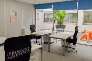 Bureau privé - 31300 - 4 postes - 1320€