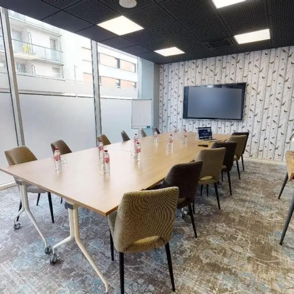 Bureau privé 16 m² 4 postes Coworking Rue d'Athènes Lille 59800 - photo 6