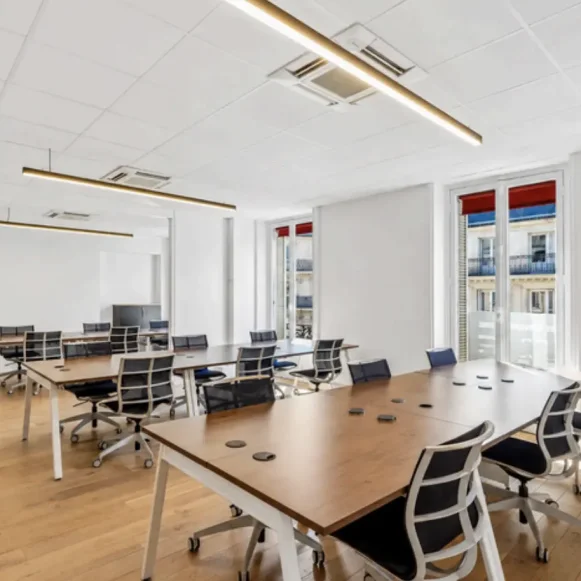 Espace indépendant 400 m² 73 postes Location bureau Rue Taitbout Paris 75009 - photo 1