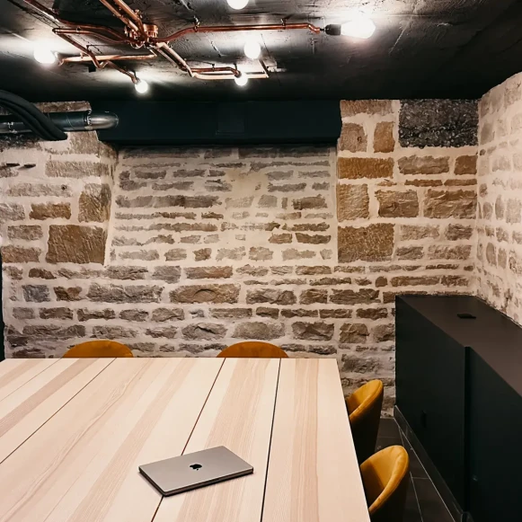 Open Space  8 postes Location bureau Rue Pierre Corneille Lyon 69003 - photo 3