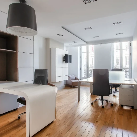 Bureau privé 120 m² 15 postes Coworking Rue de Forbin Marseille 13002 - photo 6