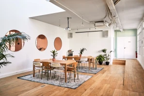 Bureau privé - 75002 - 5 postes - 3500€