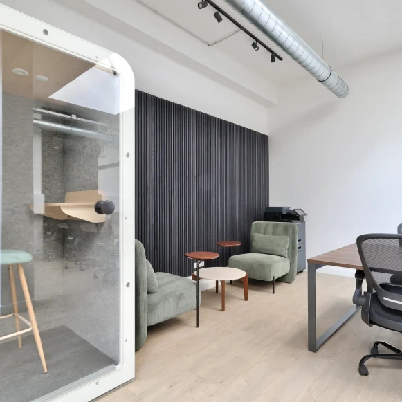 Espace indépendant 120 m² 22 postes Location bureau Rue de Picpus Paris 75012 - photo 3