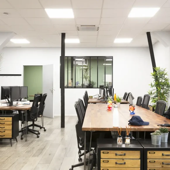 Espace indépendant 110 m² 16 postes Location bureau Rue du Faubourg Saint-Martin Paris 75010 - photo 4