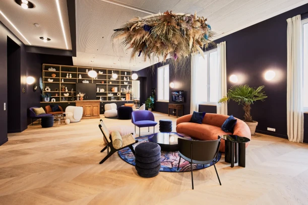 Bureau privé - 75008 - 5 postes - 6450€