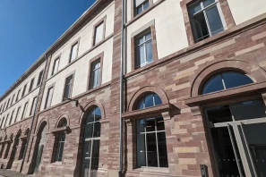 Bureau privé - 67000 - 5 postes - 870€