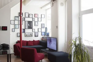 Open Space - 75010 - 12 postes - 330€