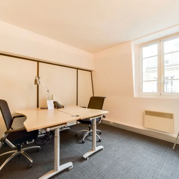 Bureau privé 8 m² 2 postes Location bureau Rue Raffet Paris 75016 - photo 9