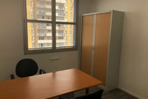 Bureau privé - 93500 - 2 postes - 600€