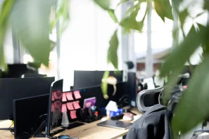 Bureau privé - 75020 - 12 postes - 4200€