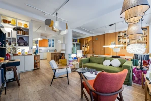 Espace indépendant - 75018 - 16 postes - 6100€