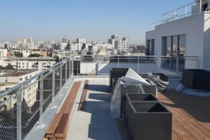 Espace indépendant - 75013 - 125 postes - 70688€