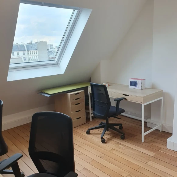 Bureau privé 90 m² 18 postes Location bureau Rue de la Roquette Paris 75011 - photo 2