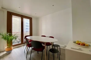 Bureau privé - 75015 - 3 postes - 850€