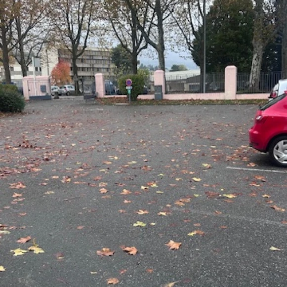 Bureau privé 16 m² 2 postes Location bureau Avenue du Grand Arietaz Chambéry 73000 - photo 2