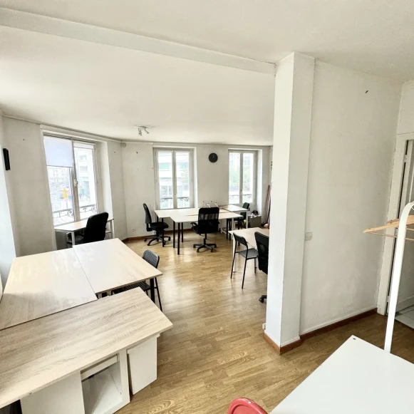 Espace indépendant 35 m² 10 postes Location bureau Rue de l'Armorique Paris 75015 - photo 2