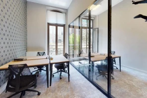 Bureau privé - 13006 - 3 postes - 1689€